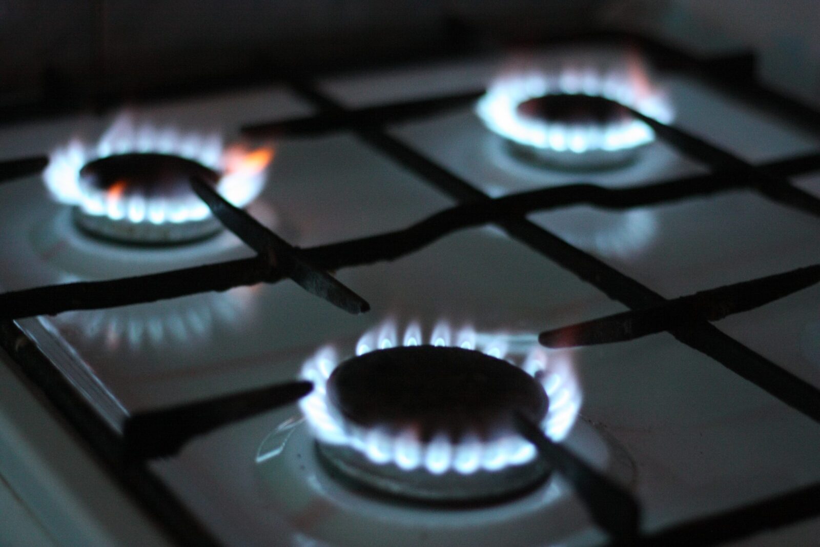 Domestic gas hobs